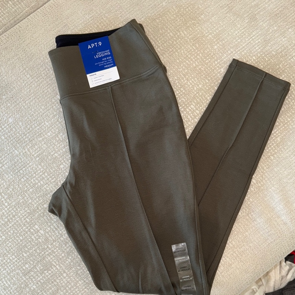 Apt. 9 Green Ponte Knit Straight Leg Pants Mid Rise Pull On Leggings Size Medium
